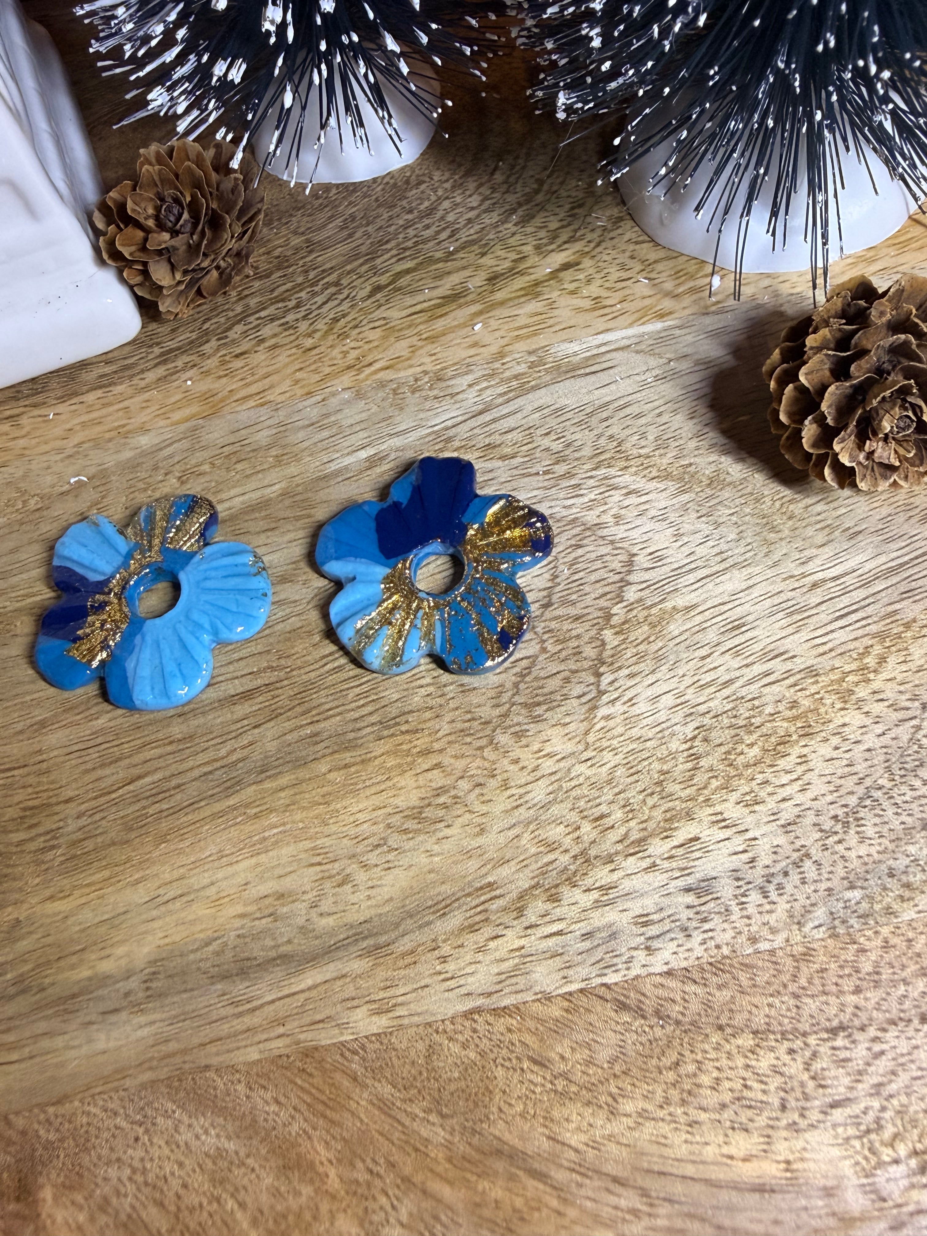 Pampille pétunia tons de bleu feuille d’or brillante