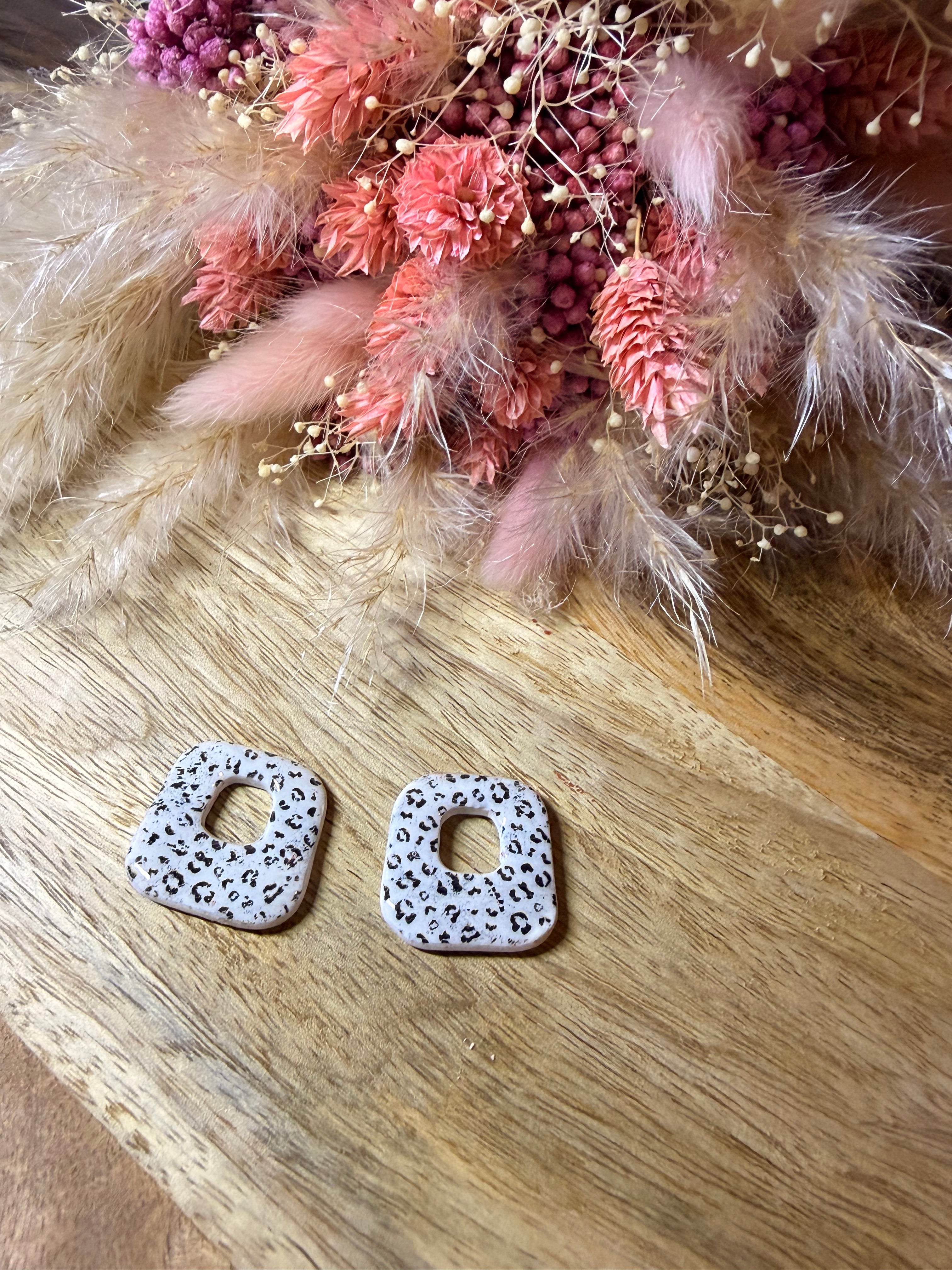 Pampille blanche léopard