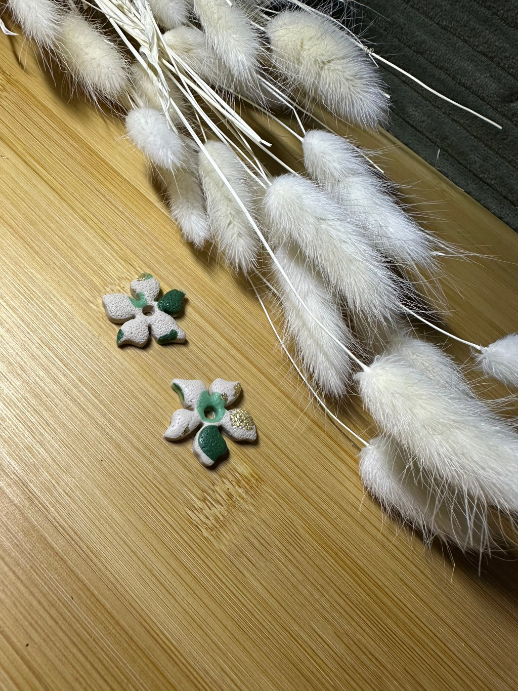 Pampilles fleurs texturé et mat