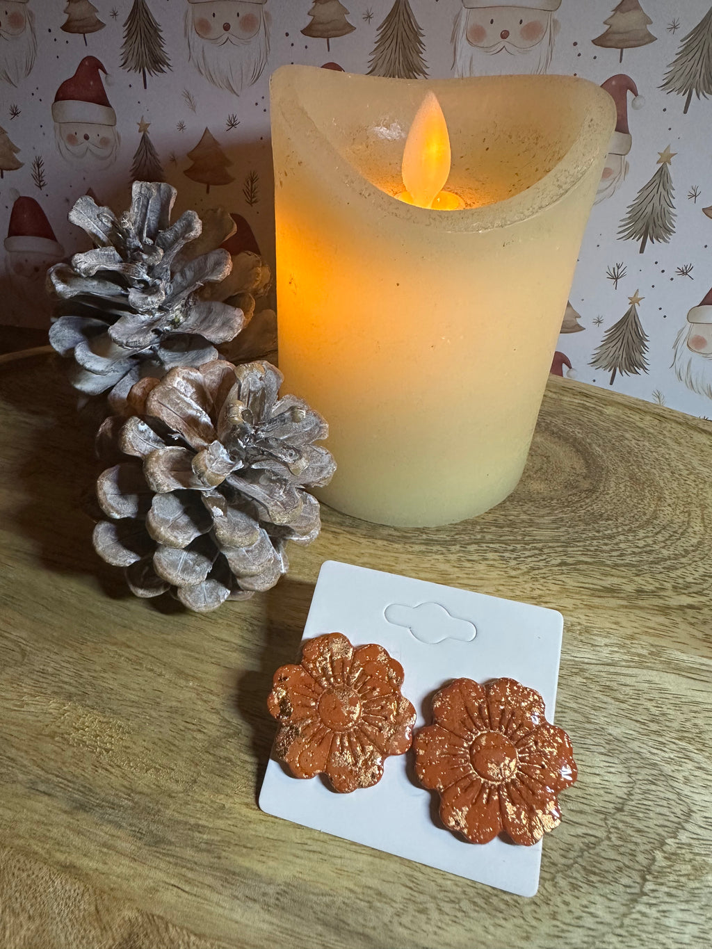 Boucle d’oreille fleurs feuille d’or rose tige doré